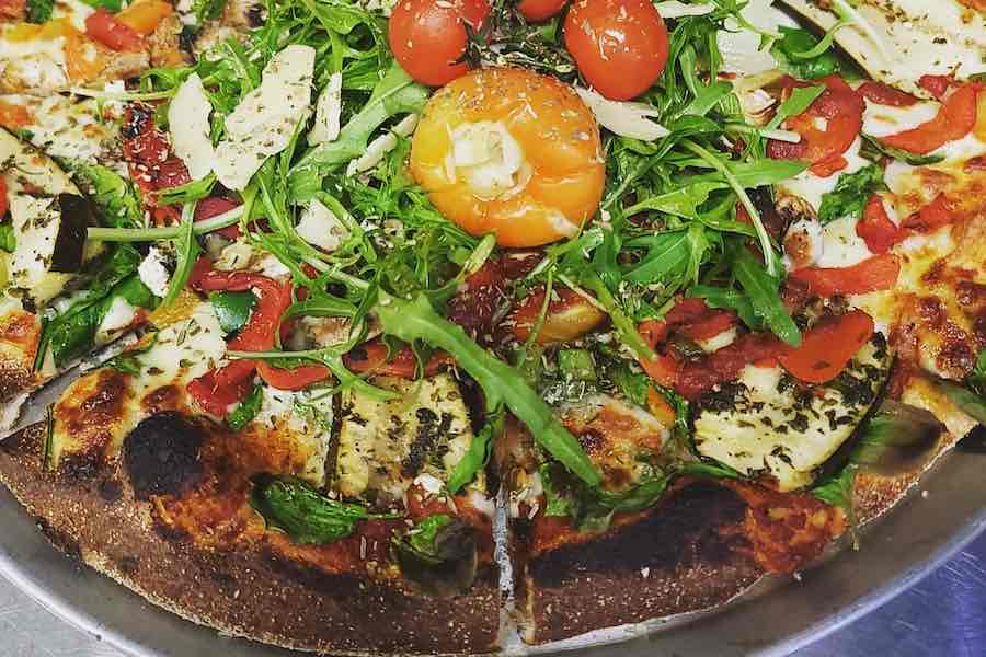 Sisi Wood Fire Pizza in Pakenham